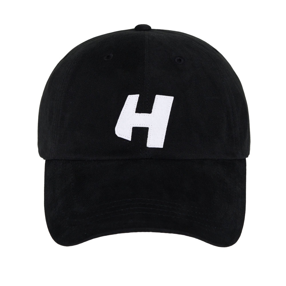 H Logo Gumjeong Cap (Black)